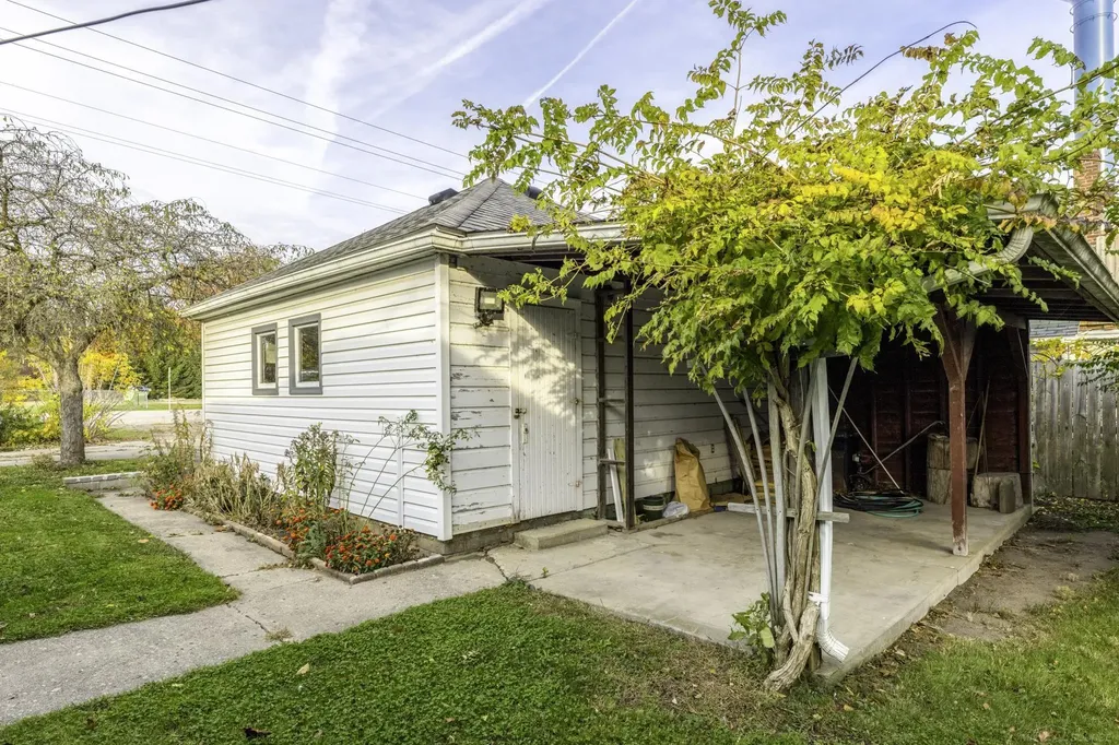7261 Dogwood Road Worth Township MI 48450