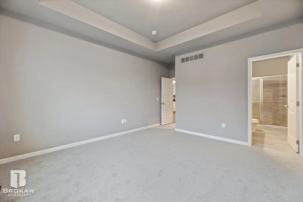1437 Luxington Drive Lapeer City MI 48446