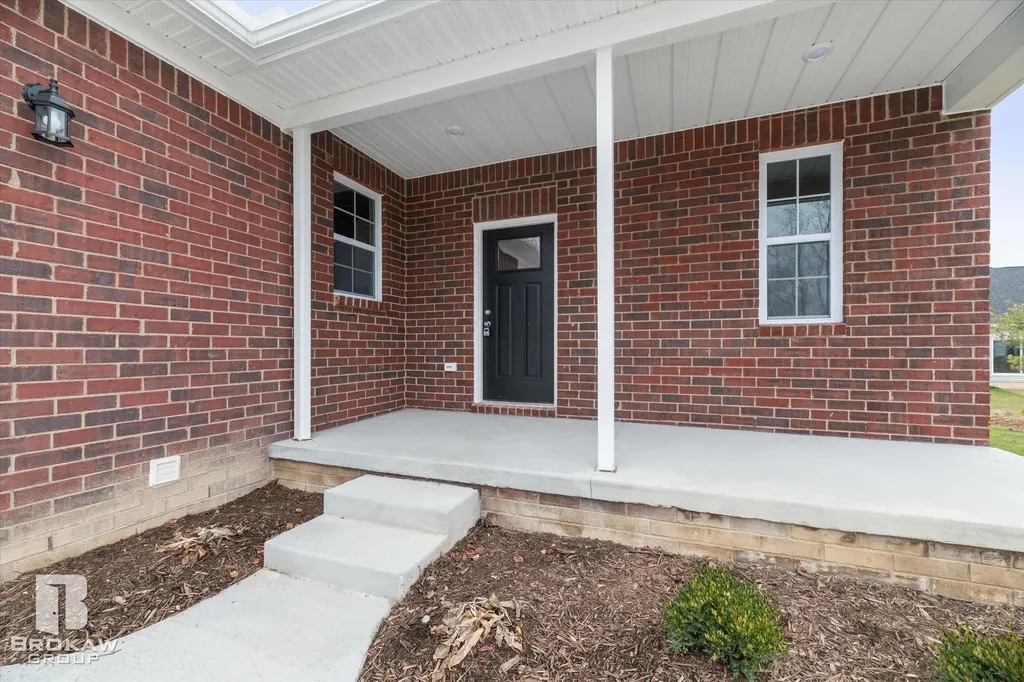 1437 Luxington Drive Lapeer City MI 48446