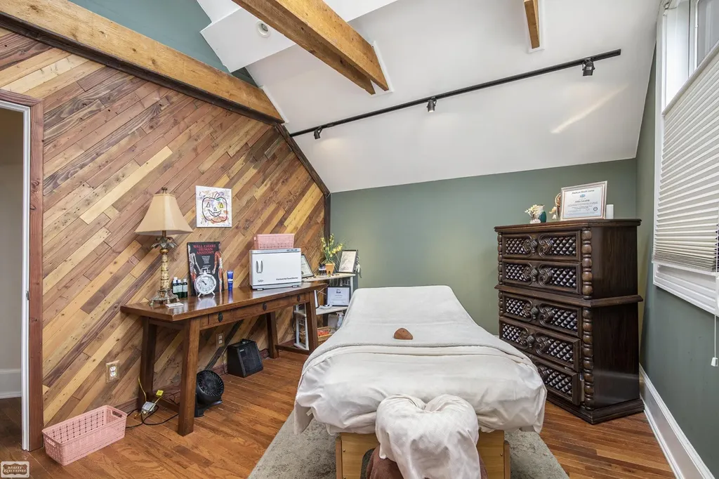 149 W Saint Clair Street Romeo Village MI 48065