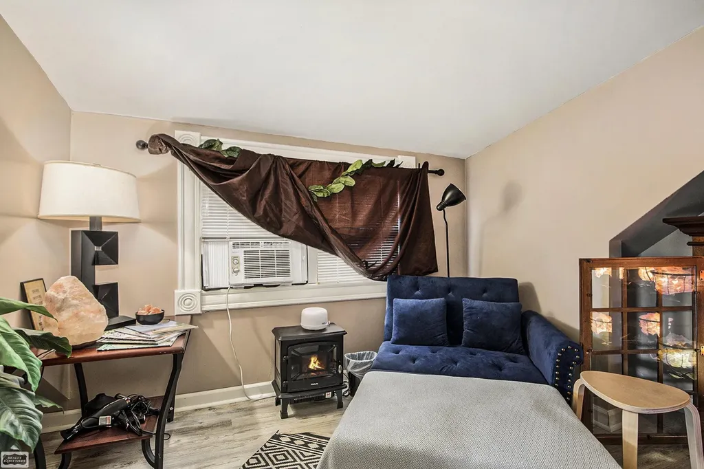 149 W Saint Clair Street Romeo Village MI 48065