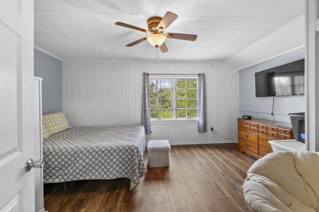 18224 Millar Road Clinton Charter Township MI 48036