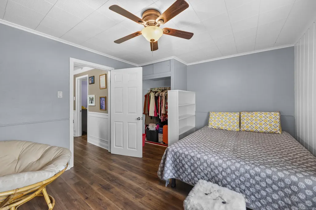 18224 Millar Road Clinton Charter Township MI 48036