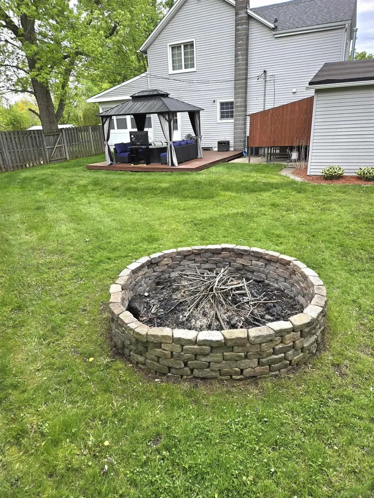 18224 Millar Road Clinton Charter Township MI 48036