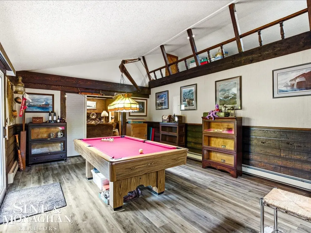 829 Townsend Cresent West Street Algonac City MI 48001