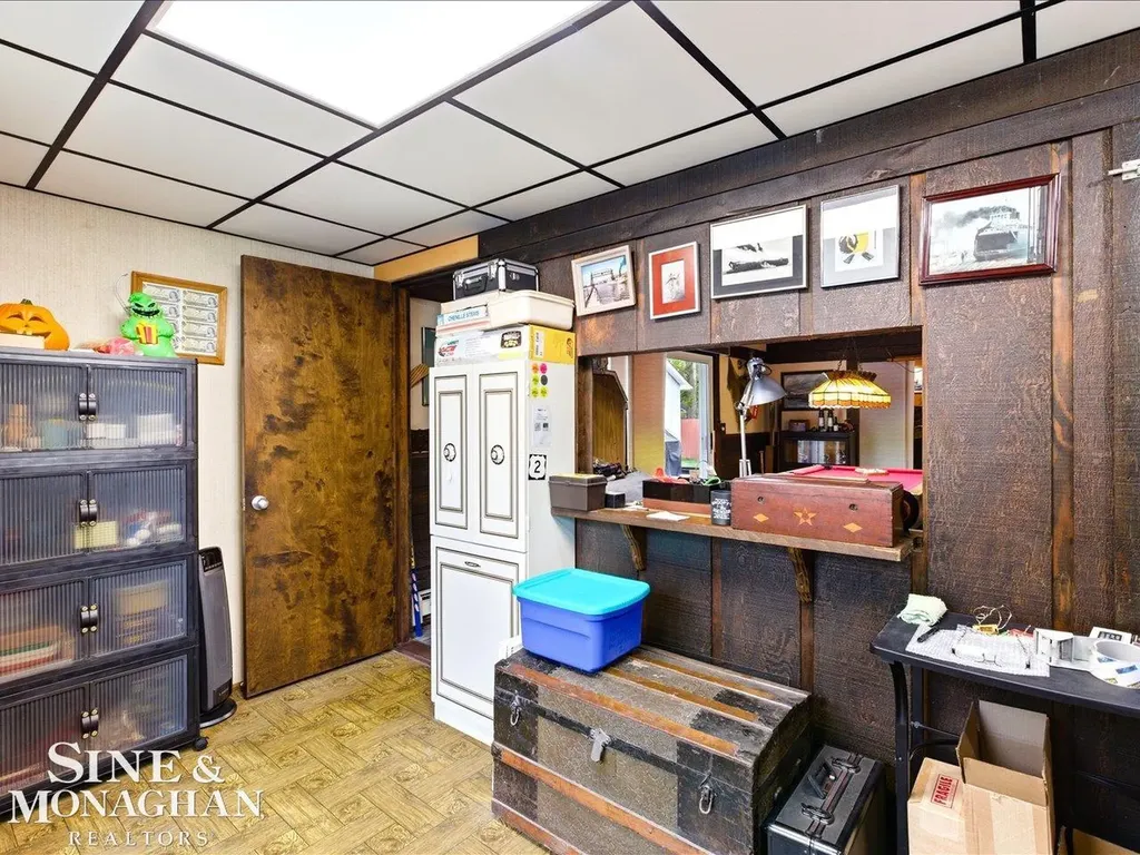829 Townsend Cresent West Street Algonac City MI 48001