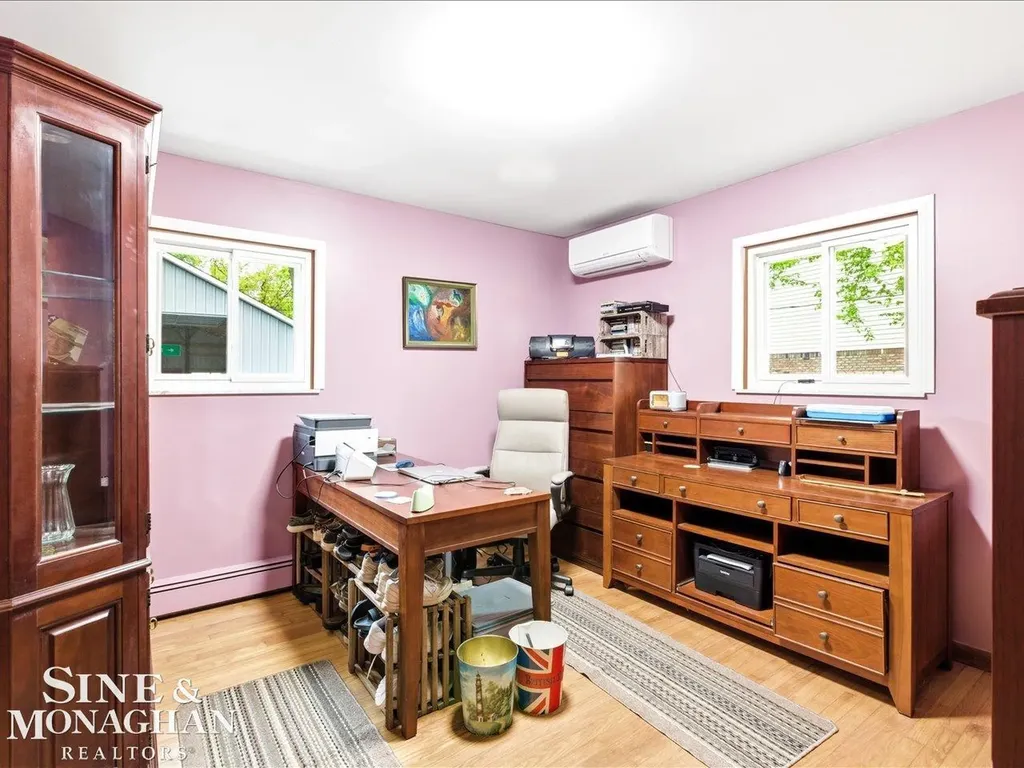 829 Townsend Cresent West Street Algonac City MI 48001