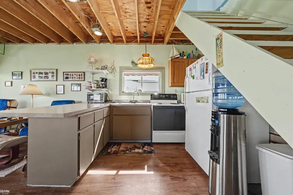 7286 South Channel Drive Clay Township MI 48028