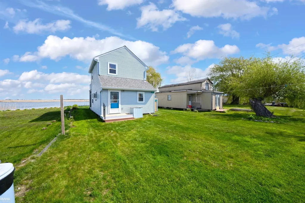 7286 South Channel Drive Clay Township MI 48028