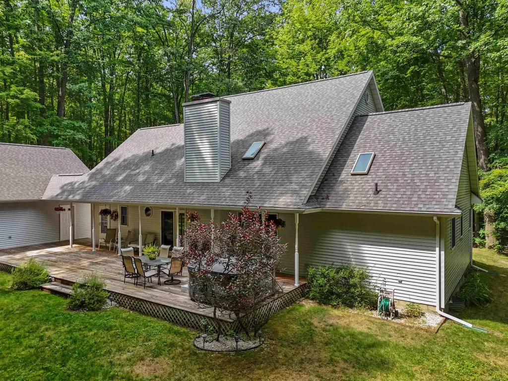 5675 Old Orchard Road Unknown City MI 48651