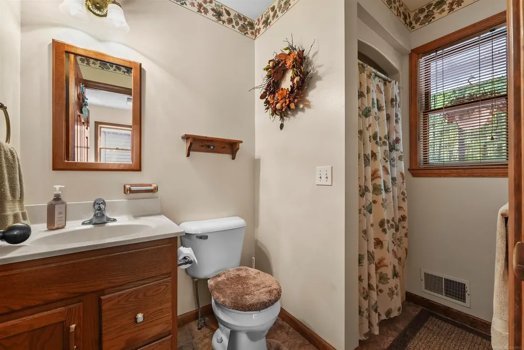 5675 Old Orchard Road Unknown City MI 48651