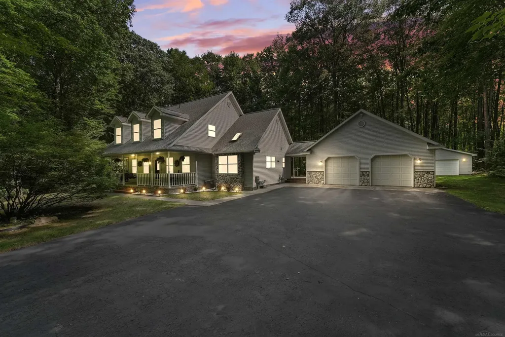 5675 Old Orchard Road Unknown City MI 48651