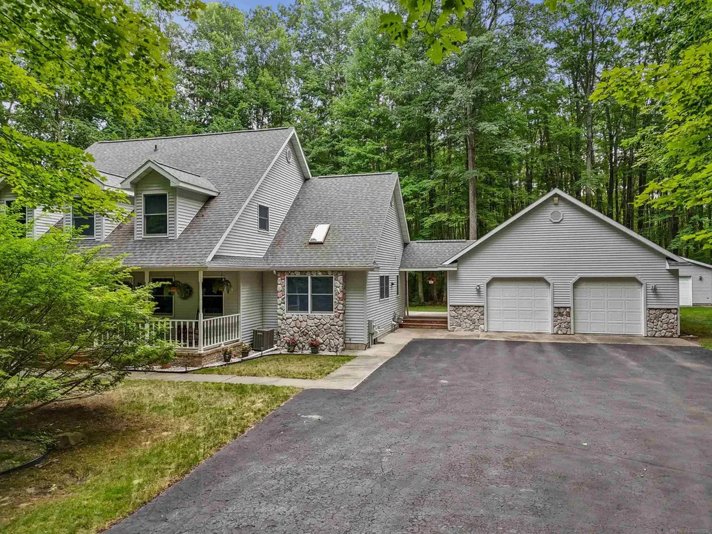 5675 Old Orchard Road Unknown City MI 48651