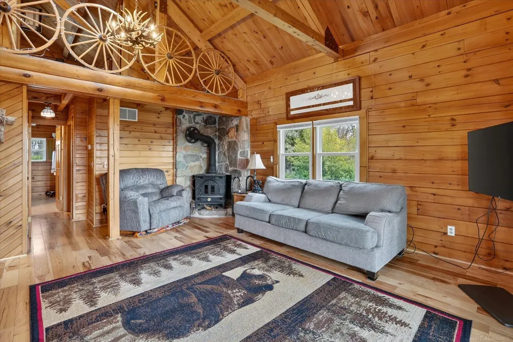 14601 Brookhurst Drive Somerset Township MI 49233