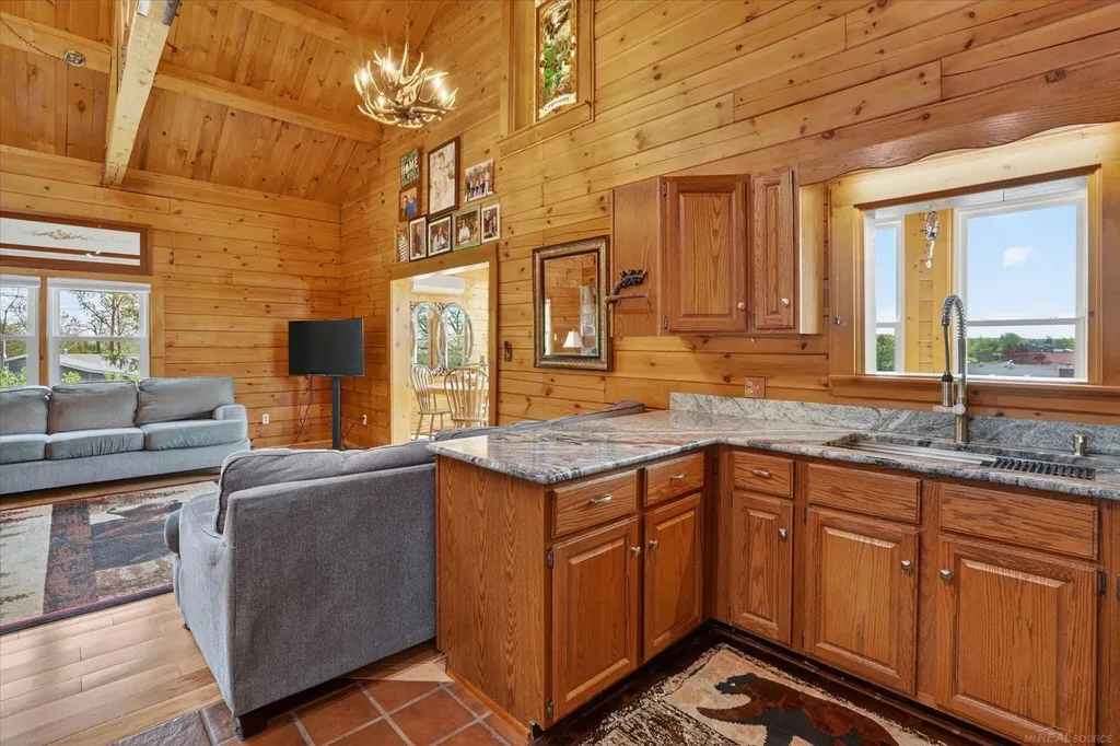14601 Brookhurst Drive Somerset Township MI 49233