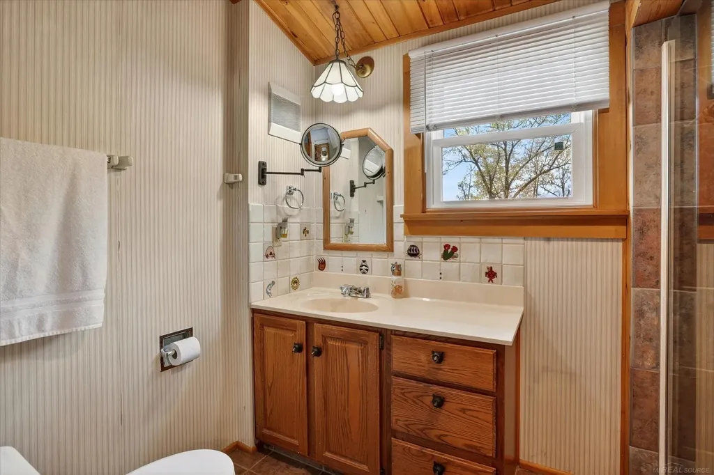14601 Brookhurst Drive Somerset Township MI 49233