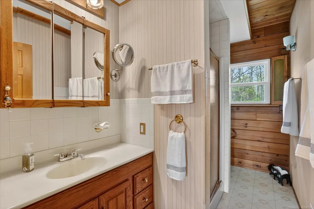 14601 Brookhurst Drive Somerset Township MI 49233
