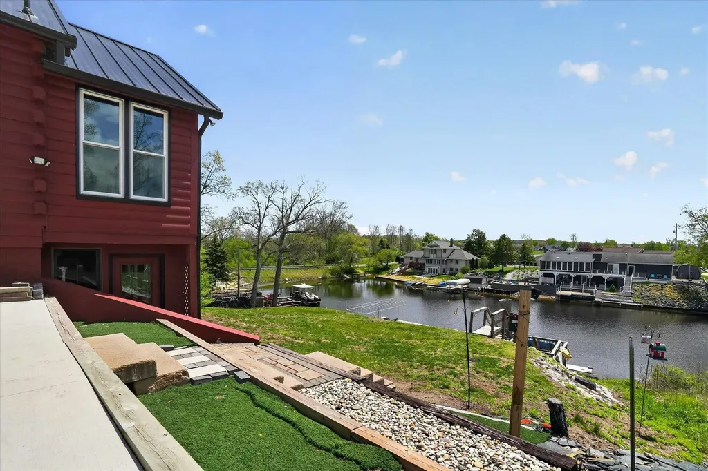 14601 Brookhurst Drive Somerset Township MI 49233