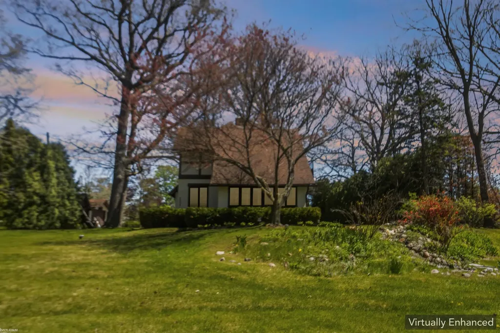 2904 Gratiot Avenue Port Huron City MI 48060