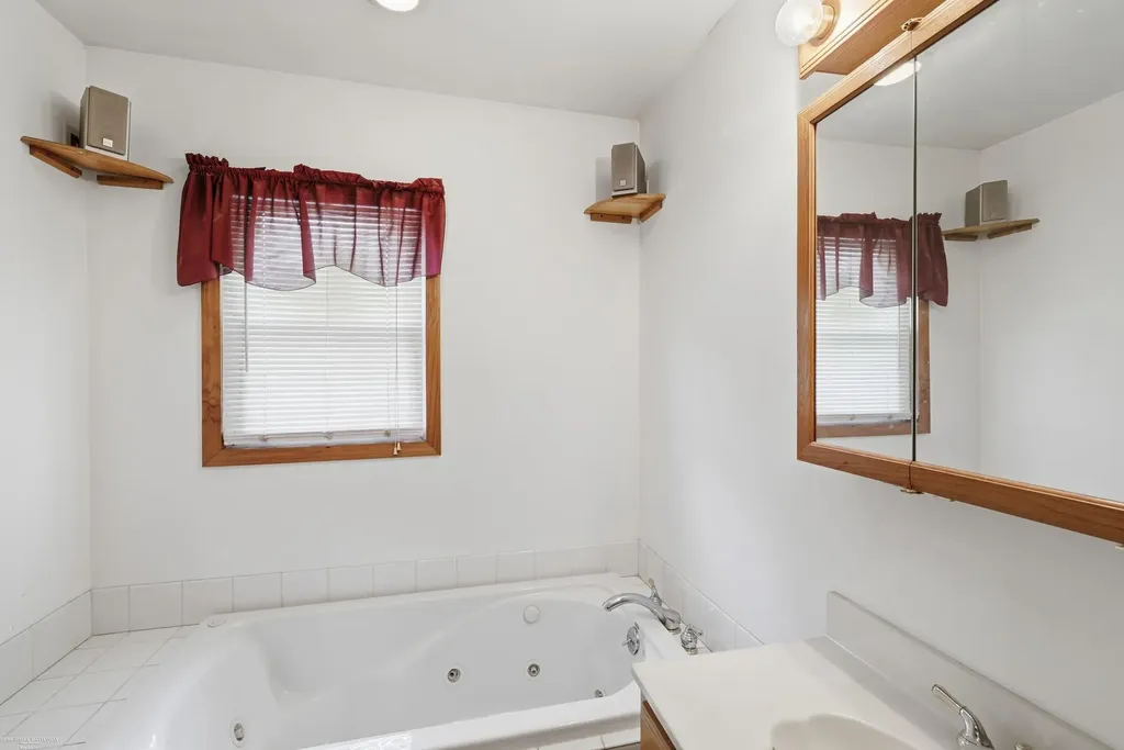 46700 Tilch Road Macomb Township MI 48044