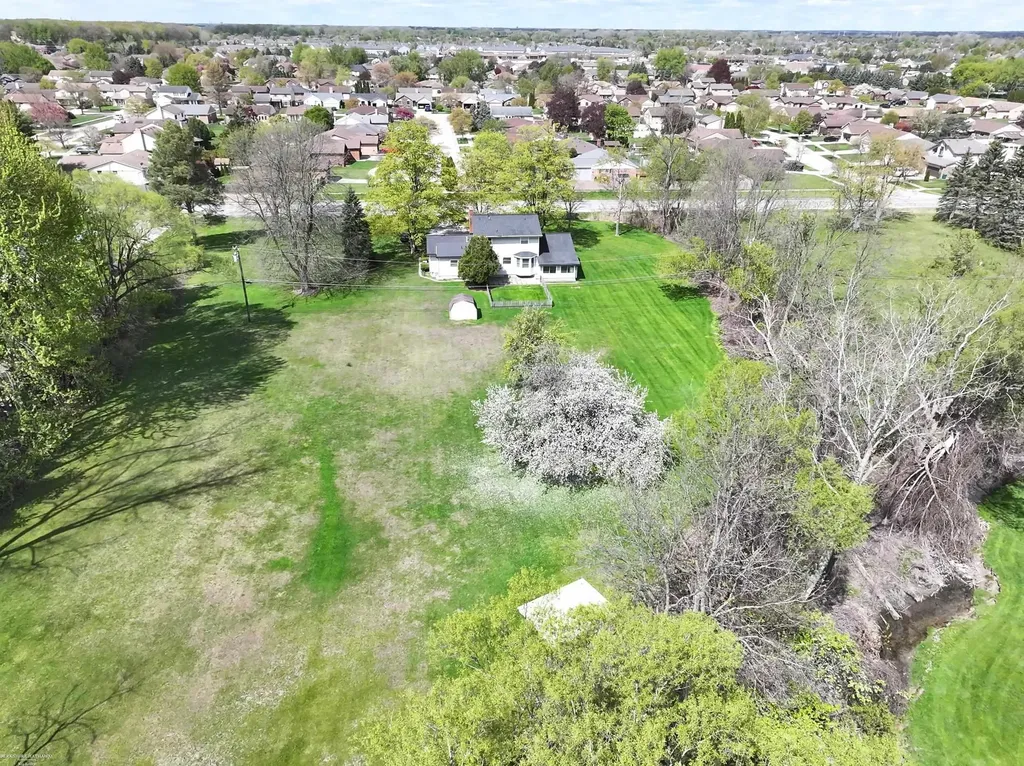 46700 Tilch Road Macomb Township MI 48044