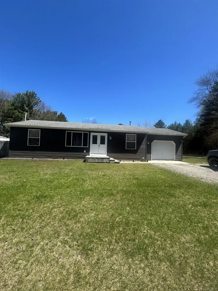1012 Owosso Street Baldwin Township MI 48730