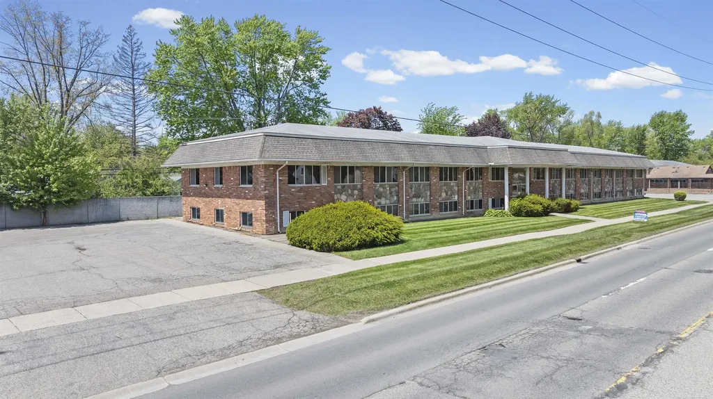 28475 Greenfield Road Southfield City MI 48076