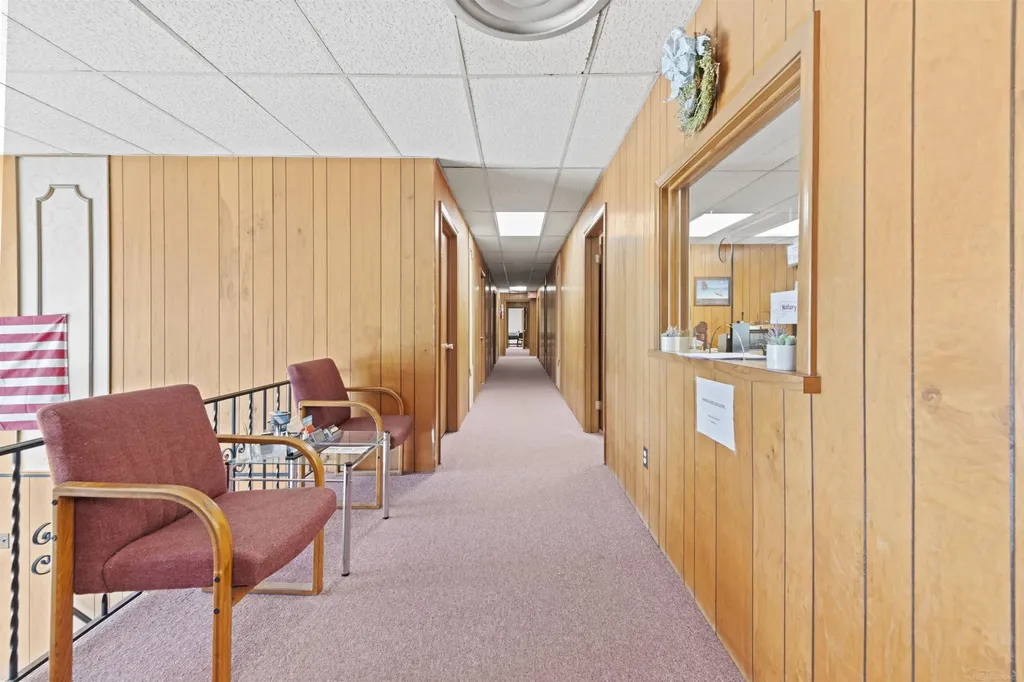 28475 Greenfield Road Southfield City MI 48076