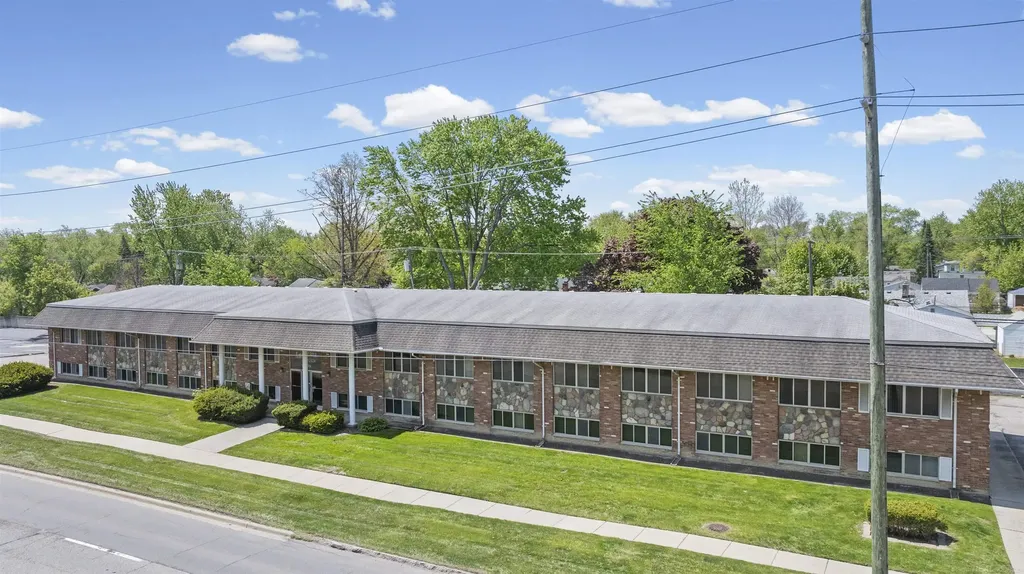 28475 Greenfield Road Southfield City MI 48076