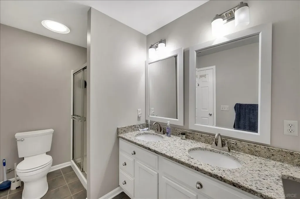 26782 Kirkway Circle Woodhaven City MI 48183