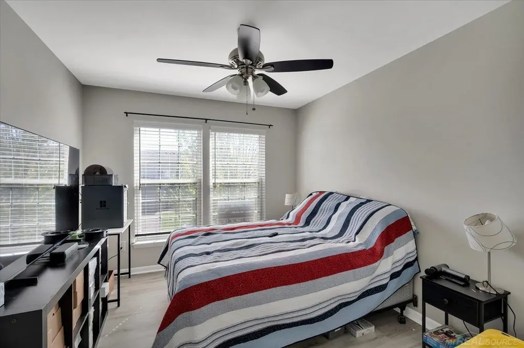 26782 Kirkway Circle Woodhaven City MI 48183