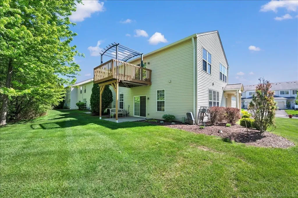 26782 Kirkway Circle Woodhaven City MI 48183