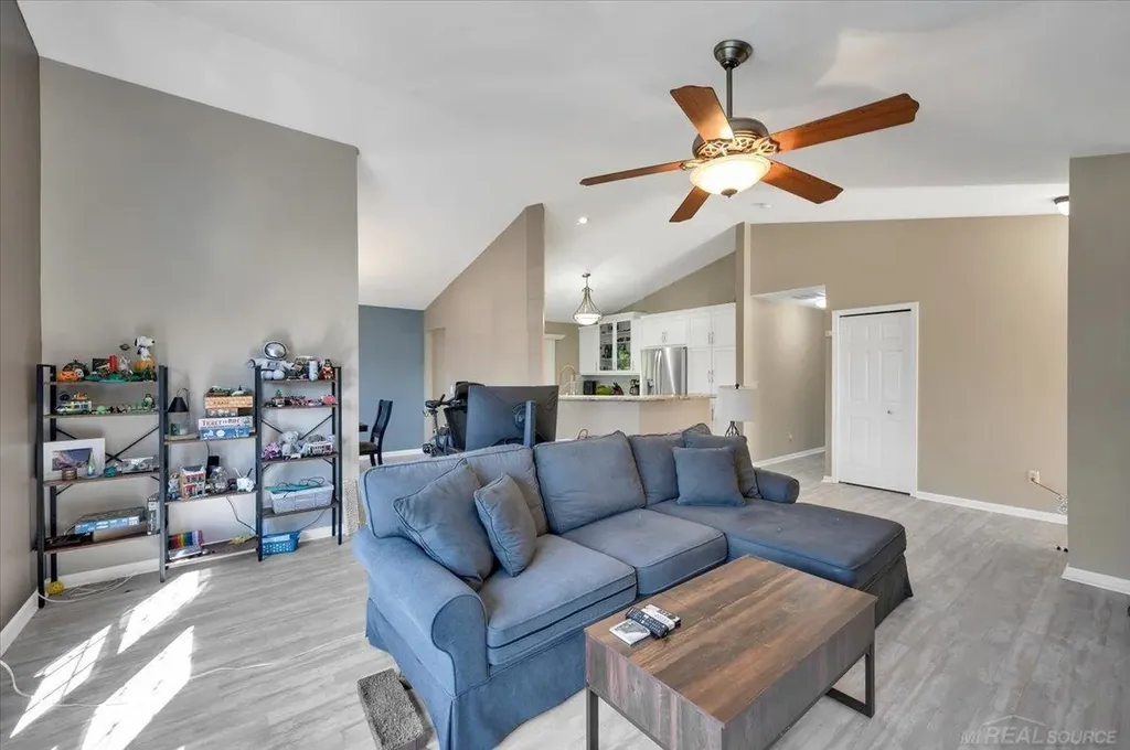 26782 Kirkway Circle Woodhaven City MI 48183