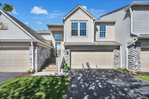 26782 Kirkway Circle Woodhaven City MI 48183