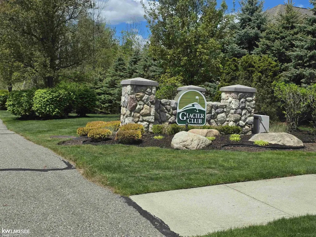 7001 Venturi Drive Washington Township MI 48094