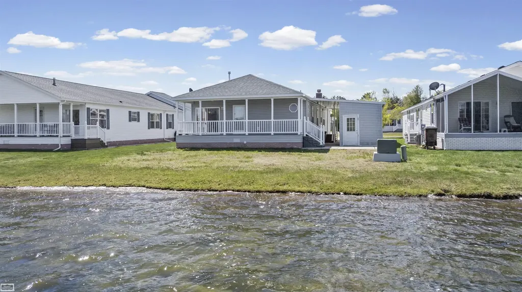 6218 Square Lake Drive Kimball Township MI 48074