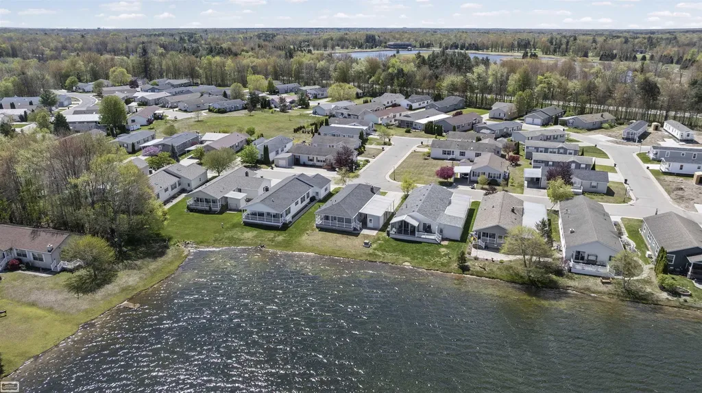 6218 Square Lake Drive Kimball Township MI 48074