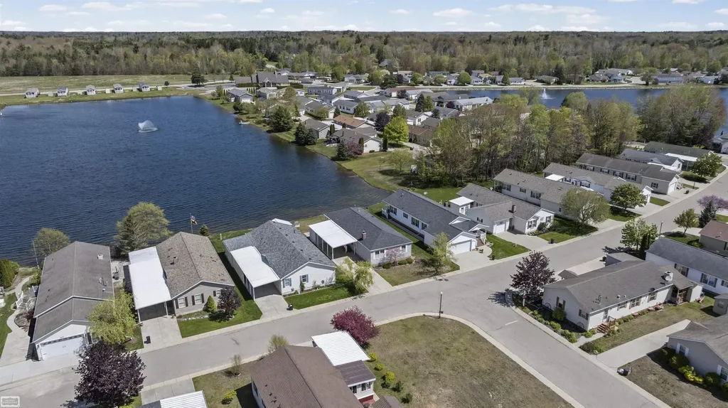 6218 Square Lake Drive Kimball Township MI 48074