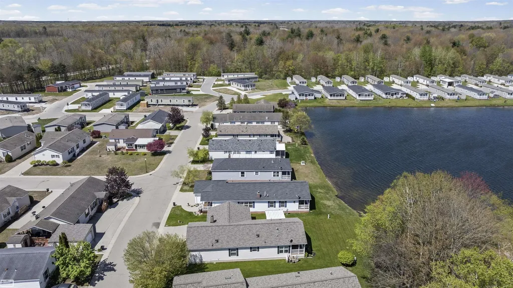 6218 Square Lake Drive Kimball Township MI 48074