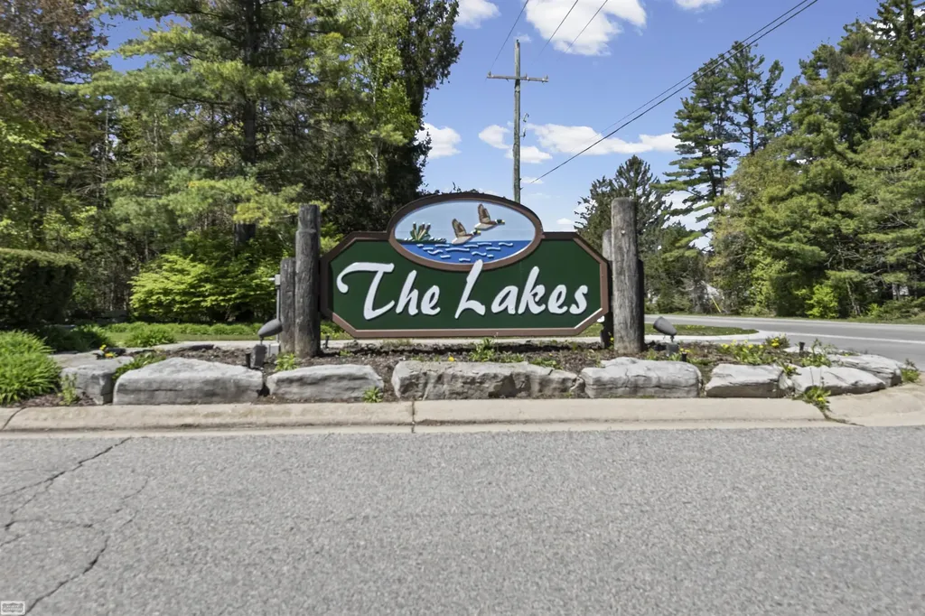 6218 Square Lake Drive Kimball Township MI 48074