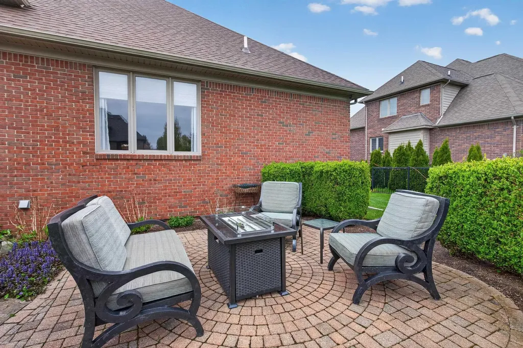 62734 Morningside Drive Washington Township MI 48094