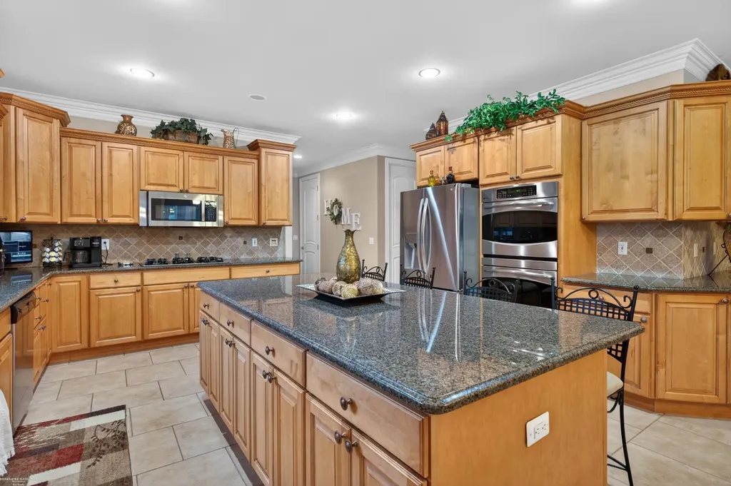 62734 Morningside Drive Washington Township MI 48094