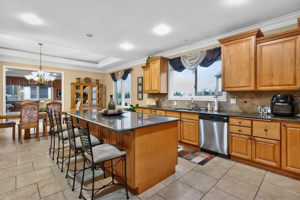 62734 Morningside Drive Washington Township MI 48094