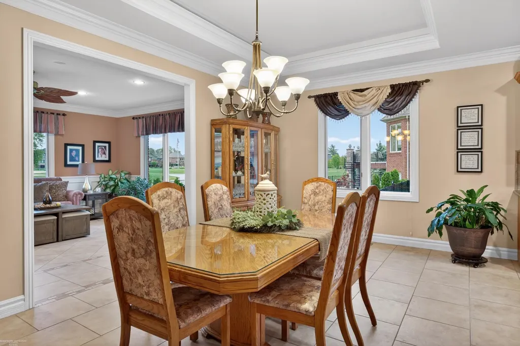 62734 Morningside Drive Washington Township MI 48094