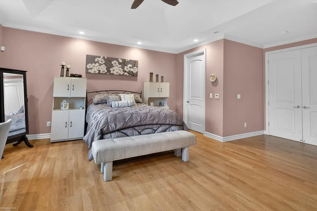 62734 Morningside Drive Washington Township MI 48094