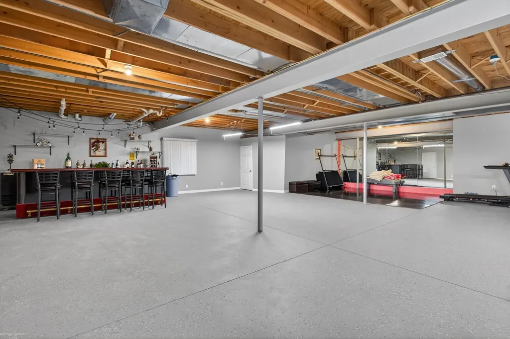62734 Morningside Drive Washington Township MI 48094