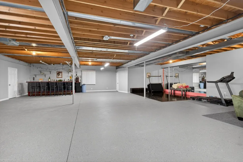 62734 Morningside Drive Washington Township MI 48094