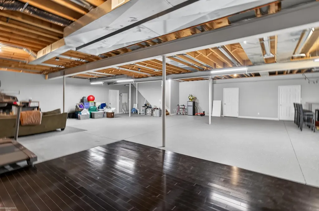 62734 Morningside Drive Washington Township MI 48094