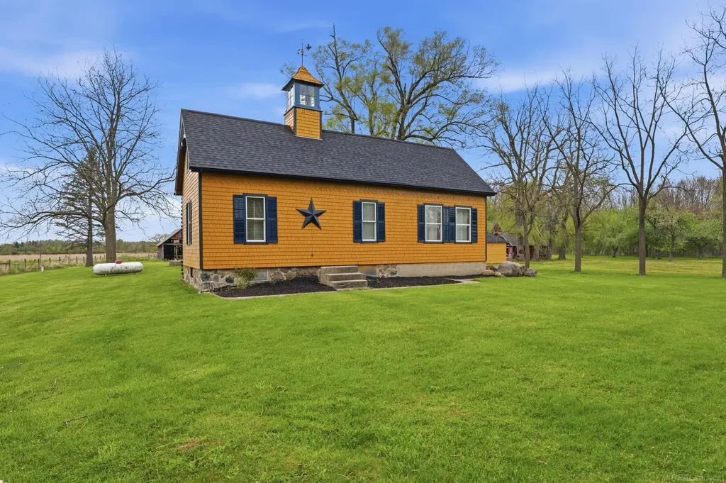 8839 Petz Road Imlay Township MI 48444