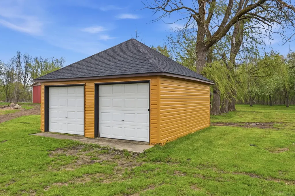 8839 Petz Road Imlay Township MI 48444